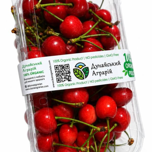 Черешня органічна, вага 4 кг (400 грн. за кг)